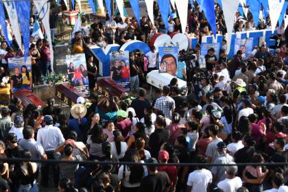 Entierran a 7 víctimas de una masacre en Guatemala entre denuncias de implicación estatal