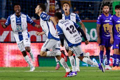 Pachuca vence a los Pumas UNAM y toma ventaja en la semifinal del Clausura mexicano