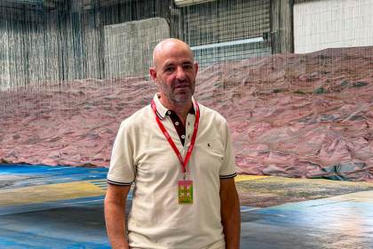 Miguel Rothschild convierte el Río de la Plata en belleza y tragedia en la Bienal de Lyon