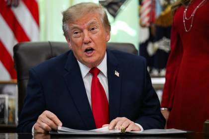 Trump tilda de "enemigo" a quien diga 'inteligencia artificial' en vez 'superinteligencia'