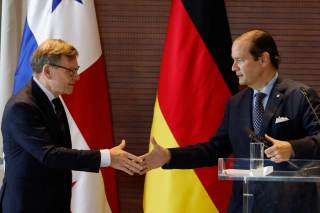 Panamá y Alemania apuestan por proteger las vías de navegación para asegurar el comercio
