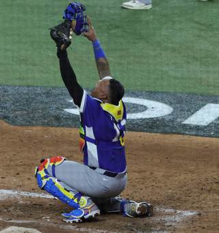 Salvador Pérez: Un título con Venezuela va "más allá" de unas Series Mundiales