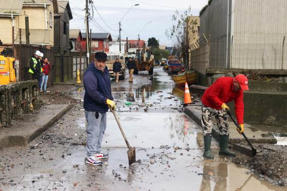 Suben a cuatro los muertos por temporal en Chile y declaran la alerta roja en Valparaíso