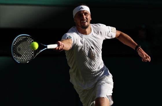 Zverev: "Alcaraz es candidato, sin duda"