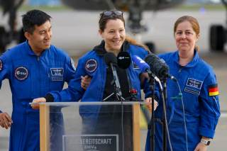 Adenot, la astronauta francesa de la EEI: "Las fronteras no se ven desde el espacio"