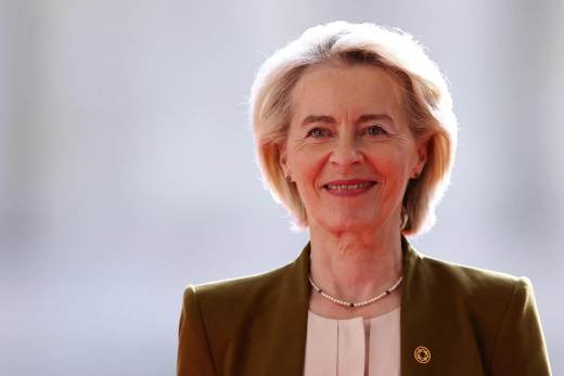 Von der Leyen llama a la UE a "invertir a gran escala" para ser competitiva en el espacio