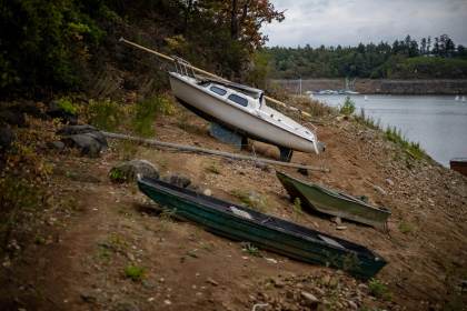 La sequía vacía Orlík, el mayor embalse checo, y amenaza el caudal del Moldava en Praga