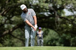 El español Jon Rahm lidera la segunda ronda del LIV Golf México