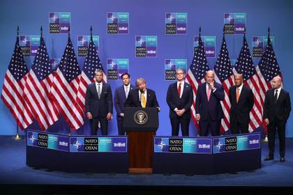Trump amenaza con una respuesta "mucho peor" si Irán vuelve a atacar barcos en Ormuz