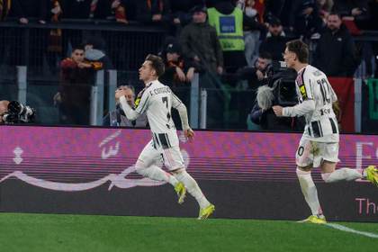 3-3. Gatti deja sin victoria al Roma y alienta a la Juve