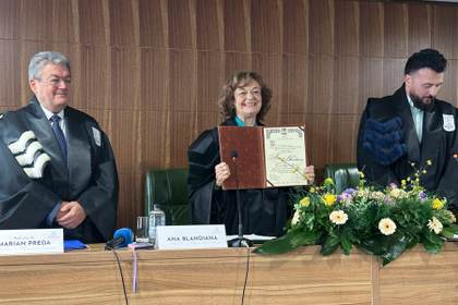 La poeta Ana Blandiana es nombrada Doctor Honoris Causa por la Universidad de Bucarest