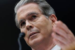 Estados Unidos autoriza a sus empresas a comerciar oro de Venezuela