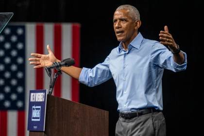 Obama corteja el voto afroamericano para impulsar a El-Sayed en Michigan