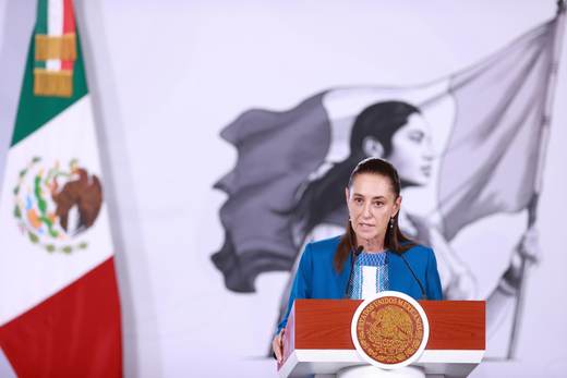 Sheinbaum critica como "política" la acusación de la DEA sobre México y el narcotráfico