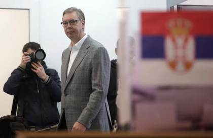 Asaltos y agresiones aisladas en las elecciones de Serbia, con una elevada participación