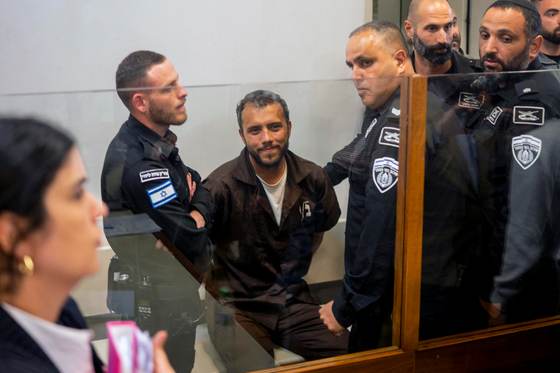 Un tribunal israelí prorroga seis días la detención del activista brasileño Thiago Ávila