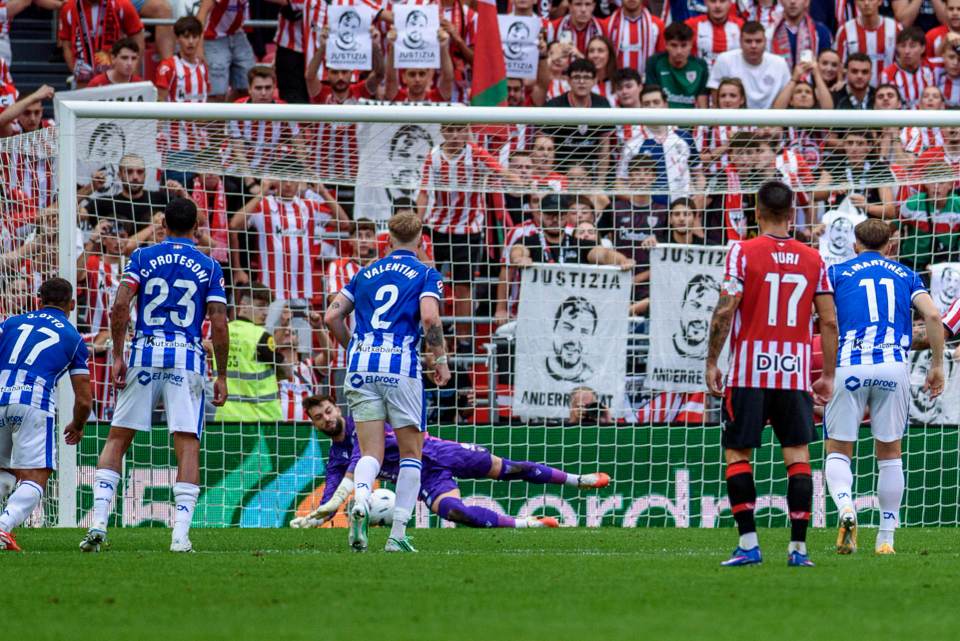 0-0. El Athletic no puede ni de penalti con un sólido Alavés