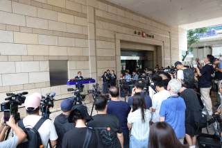 Hong Kong declara culpables a dos activistas de la vigilia de Tiananmen por subversión
