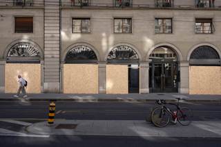 Ginebra comienza a blindar sus bancos y comercios de cara a las protestas contra el G7