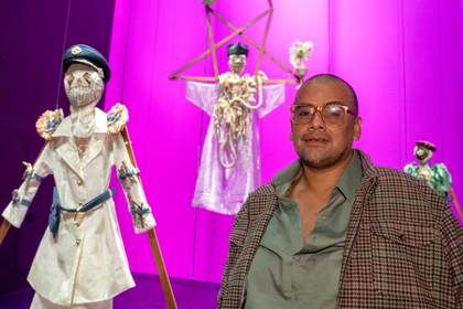 Naufus Ramírez relata en Nueva York la represión al teatro en la guerra civil de Guatemala