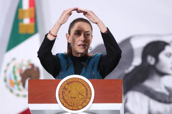 Sheinbaum admite que desapariciones en México siguen siendo "una situación dolorosa"