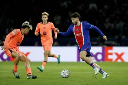 El PSG pierde a Kvaratskhelia para varios meses por rotura del ligamento cruzado anterior