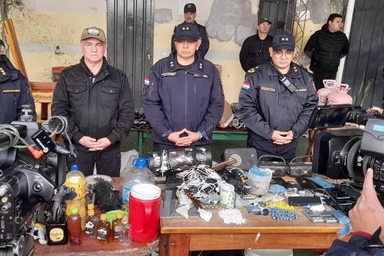 Hallan armas blancas, celulares y marihuana en requisa preventiva en cárcel paraguaya