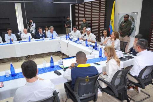 De la Espriella da inicio a un 'Plan Marshall' para reconstruir la región epicentro del sismo del 10 de agosto