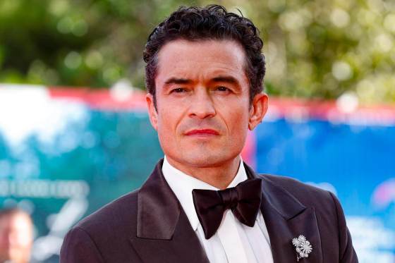 Orlando Bloom y las hermanas Mara animan la alfombra roja veneciana