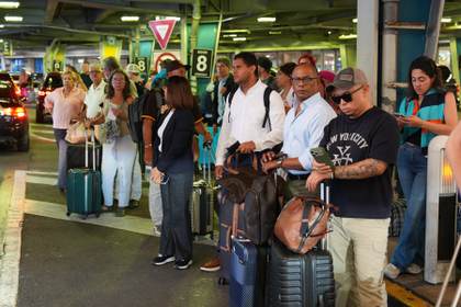 Los pasajeros del primer vuelo directo a EE.UU.: "Venezuela no se siente tan lejos"