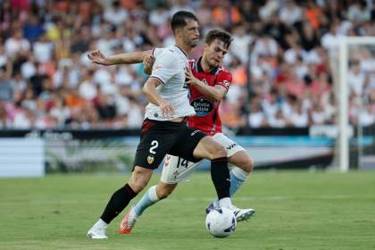 Guido Rodríguez sufre una lesión muscular en el cuádriceps y es baja en el Valencia