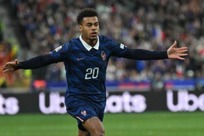 4-1. Zidane da un golpe de timón para remontar a Bélgica
