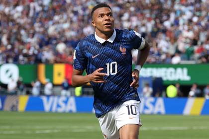 3-1. Mbappé y Barcola tumban a una buena Senegal que tuvo sus oportunidades