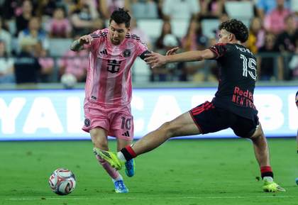 2-2. Inter Miami empata con NY Red Bulls y sigue sin ganar en su nuevo estadio