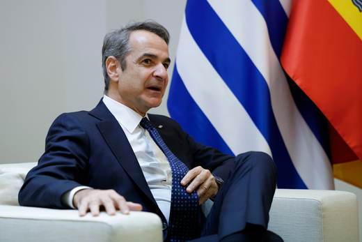 Dimiten tres ministros griegos por un supuesto de fraude con fondos agrícolas de la UE