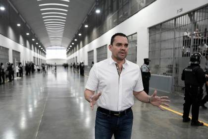 Honduras apuesta por penas más severas y megacárcel 'modelo Bukele' contra las pandillas