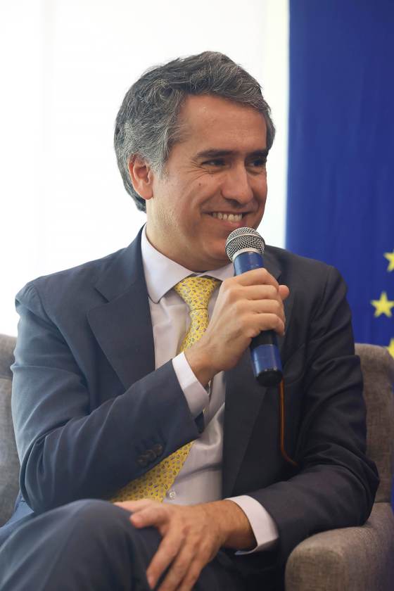 La Unión Europea y la CDMX apoyan a niños inmigrantes con 'Goles por la inclusión'