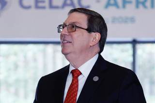 Cuba acusa a EEUU en ONU de "genocidio" por bloqueo, pero dice estar dispuesto a conversar