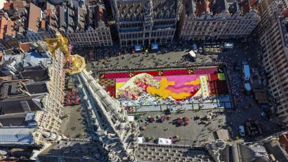 La cultura nipona florece en la Grand Place de Bruselas por 160 años de lazos bilaterales