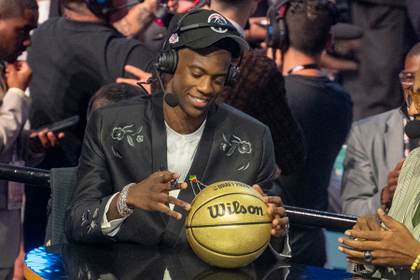 Los Wizards eligen a AJ Dybantsa con el número 1 absoluto en el draft