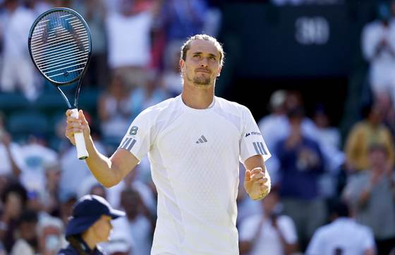 Zverev, nueve victorias seguidas en Grand Slam y tercera ronda en Wimbledon