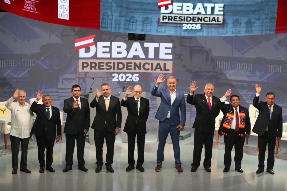 La tardanza del candidato Jorge Nieto marca el último día del debate presidencial en Perú