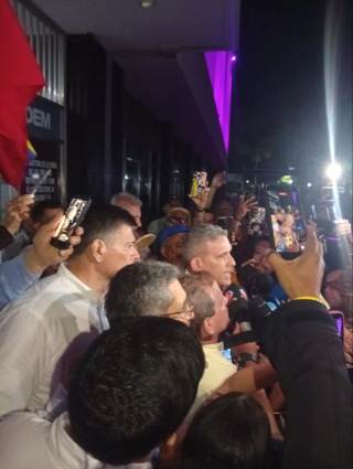 Exalcalde Oropeza es excarcelado tras "fuerte presión" de venezolanos, dice la oposición