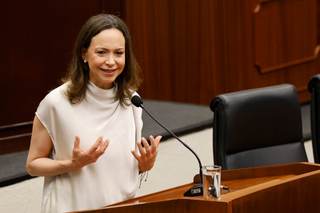 María Corina Machado dice que no ha solicitado protección para regresar a Venezuela