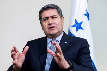 Juan Orlando Hernández dice que la justicia de EEUU eliminó su sentencia por narcotráfico