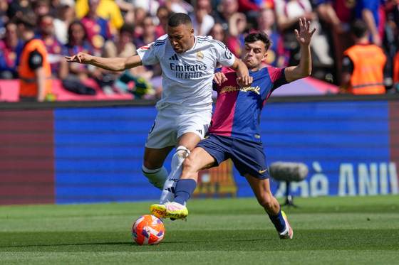 El clásico, el posible alirón y cuatro duelos directos por la permanencia