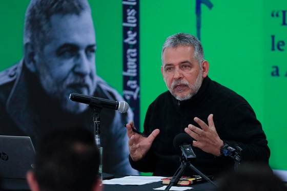 Mario Mendoza reflexiona sobre nueva delincuencia latinoamericana en su más reciente libro