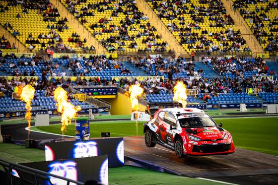 Katsuta brilla en el Estadio de Gran Canaria y asume la batuta de mando del Islas Canarias