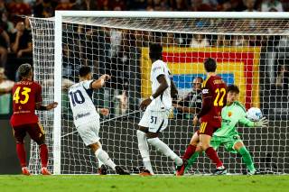 2-2. Lautaro neutraliza al Roma con un doblete