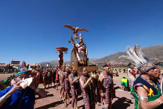 Más de 400 presos representan en Perú gran obra de teatro inspirada en 'Olimpiadas incas'